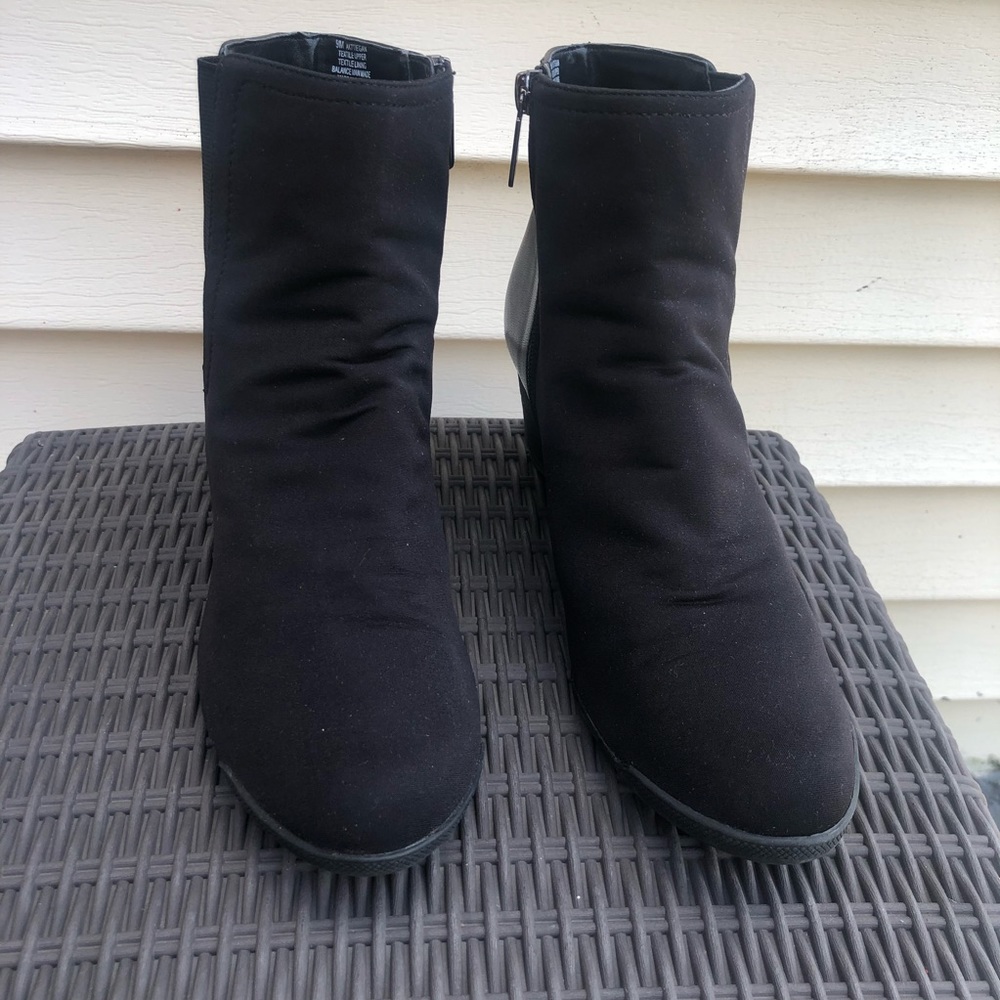 Anne Klein Sport ankle boots, black, Size 9